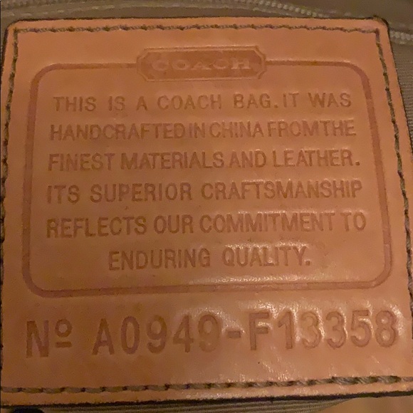 Coach Bucket Bag - Picture 14 of 15